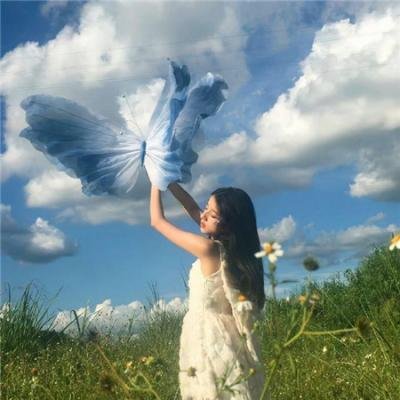 拴线的气球